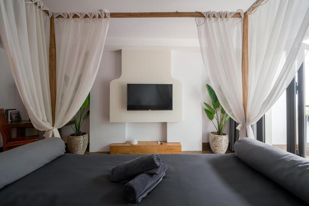 Trinh's House - NgoHuyen