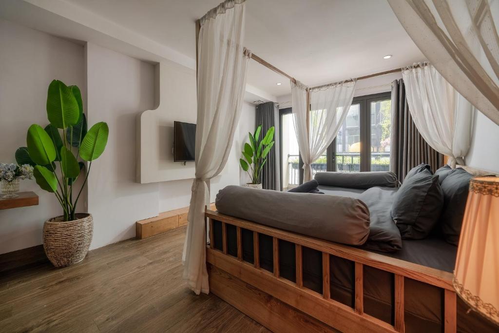 Trinh's House - NgoHuyen