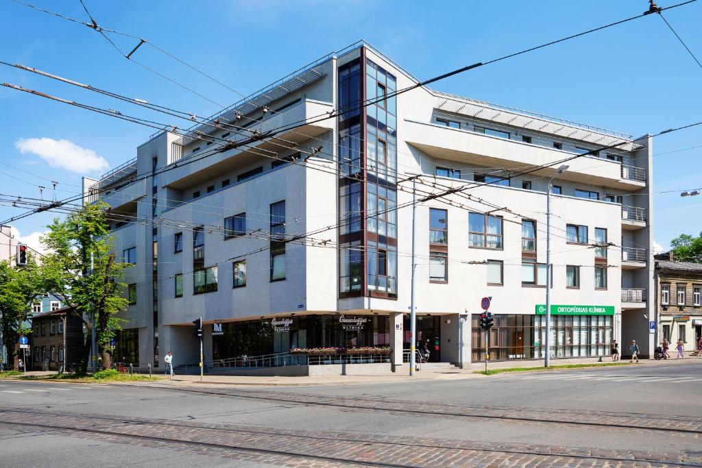 One bedroom Sunny Tallinn Street Apartment With Parking, Riga