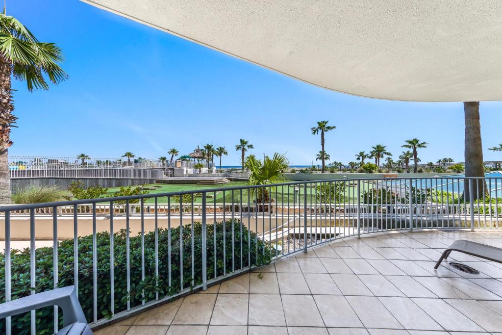 Caribe Resort by Hosteeva image
