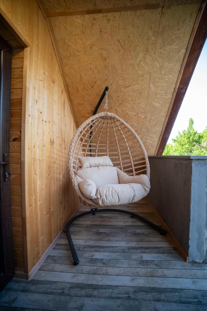 Payteni House photo 1