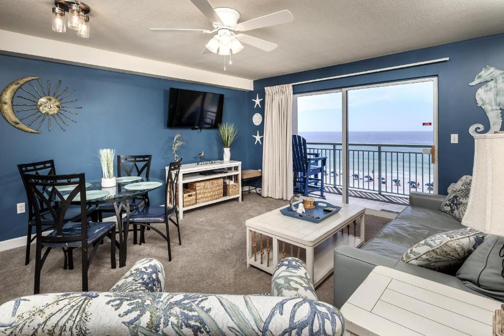 Pelican Isle 502 image
