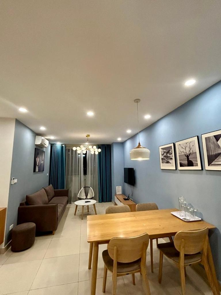 Serviced apart FLC Green -7 min Kengnam , 1 min My Dinh Bus station