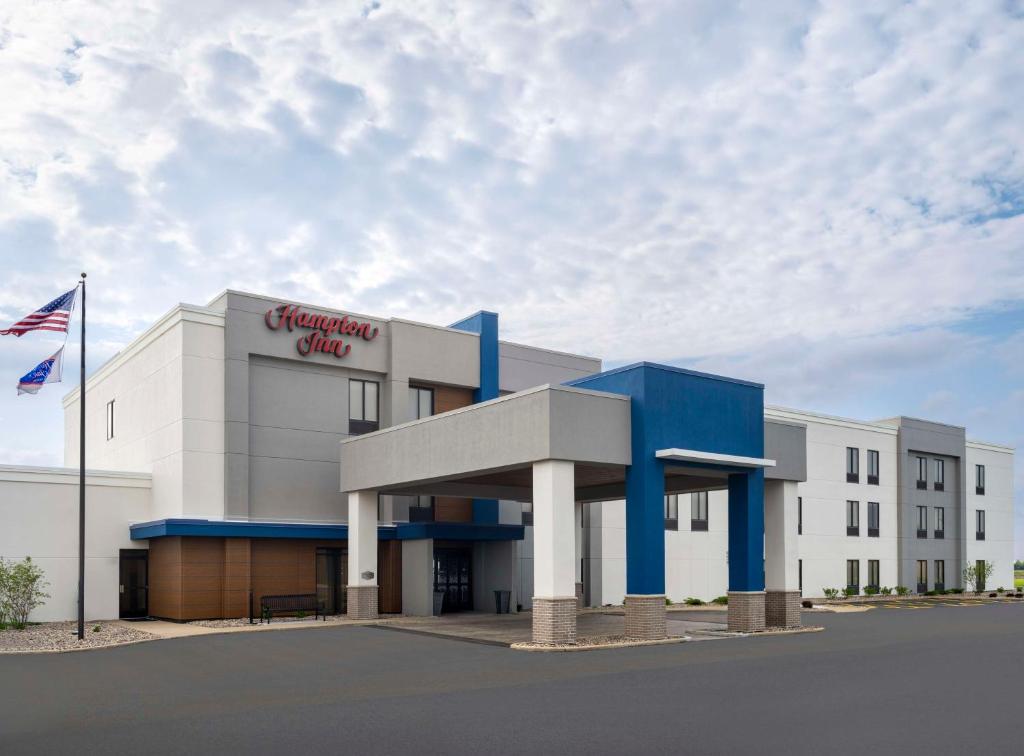 Hampton Inn Ottawa (Starved Rock Area) image
