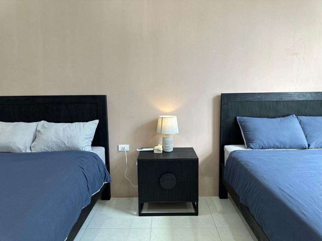 Add 17Gia Ngu 4rd floor City view elevator available