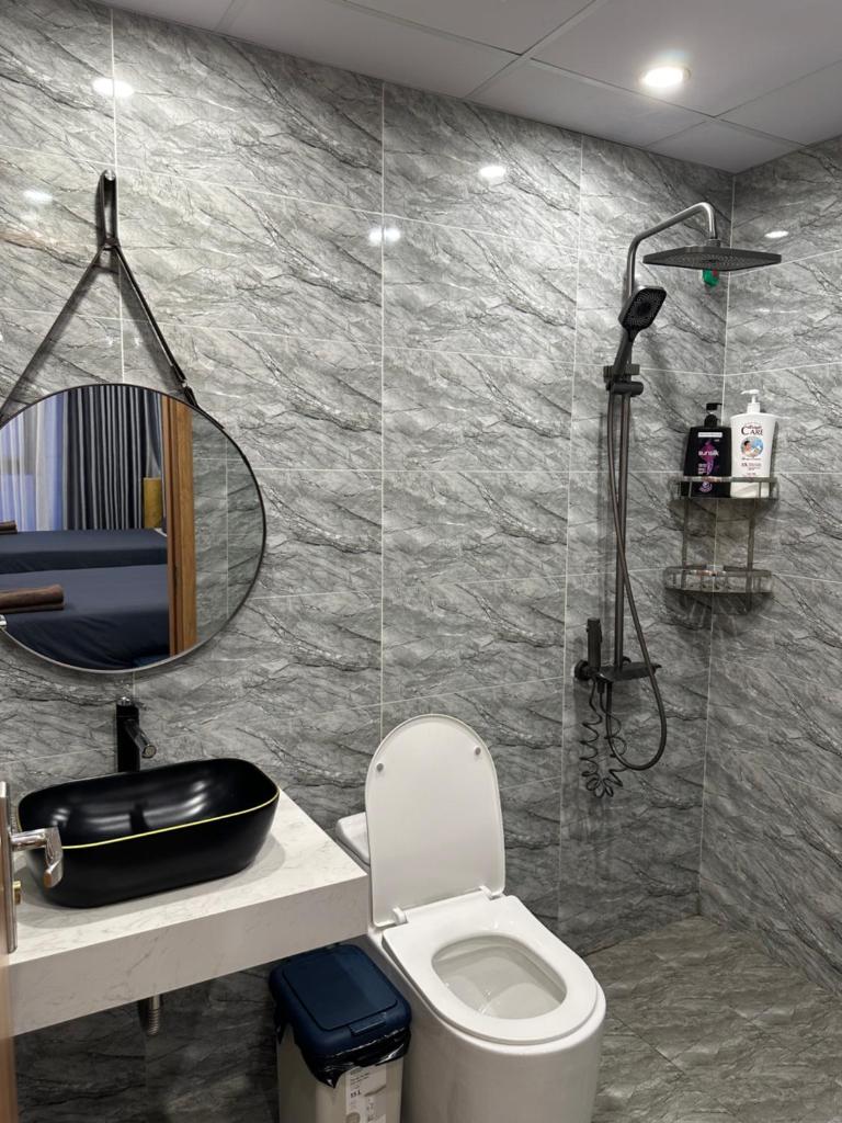 Add 17Gia Ngu 4rd floor City view elevator available