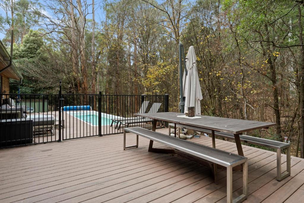 Alpine Creek House and Cabin photo 2