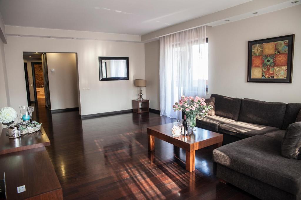 Апартаменты (Улучшенные апартаменты (для 2 взрослых)), Apartamenty Art Residence