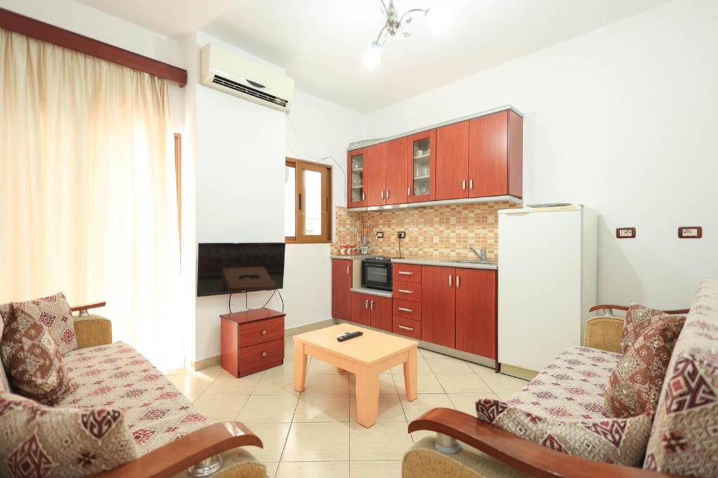 Kejsi Apartaments photo 2