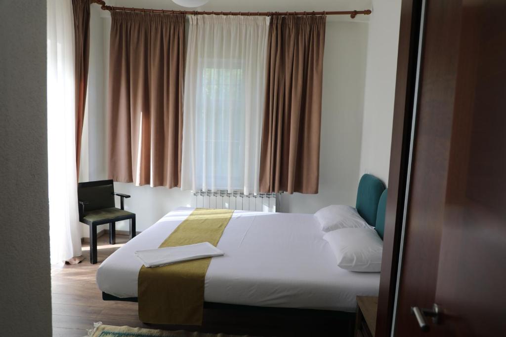 Stani i Hoxhes Hotel photo 4
