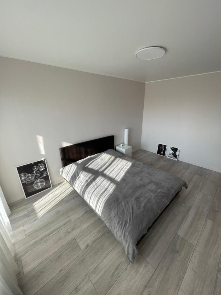 Karoliniškių apartamentai, Vilnius