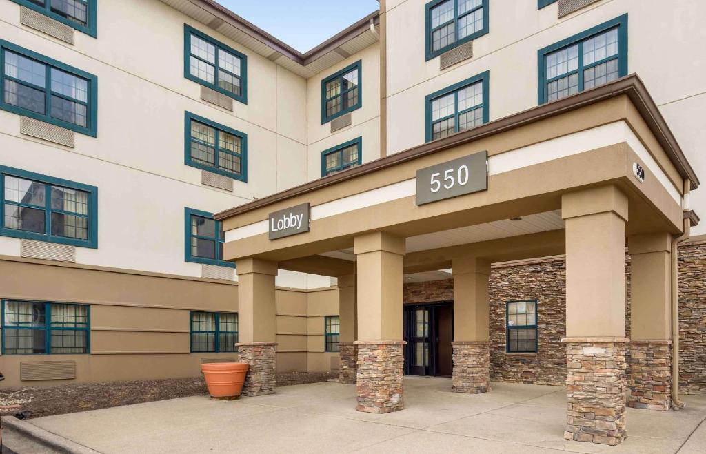 Extended Stay America Suites Chicago Elmhurst O'Hare image