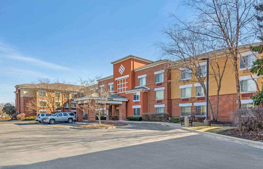 Extended Stay America Select Suites Chicago Vernon Hills Lin image