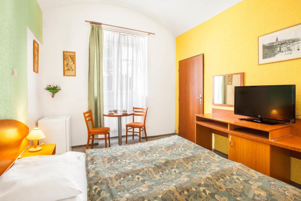 Двухместный (Двухместный номер с 1 кроватью), Отель Apartment House Žižkov
