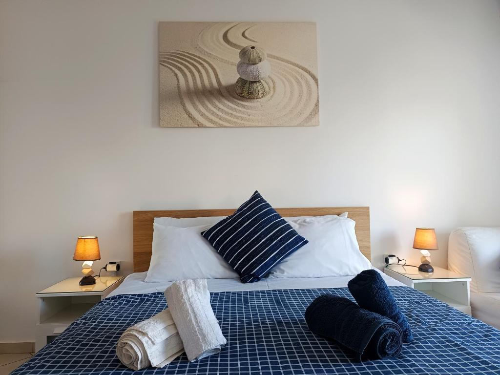 CozyCoast, Attica