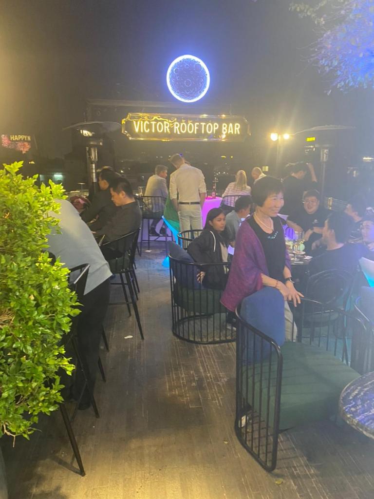 Victor Gallery Hotel & Restaurant