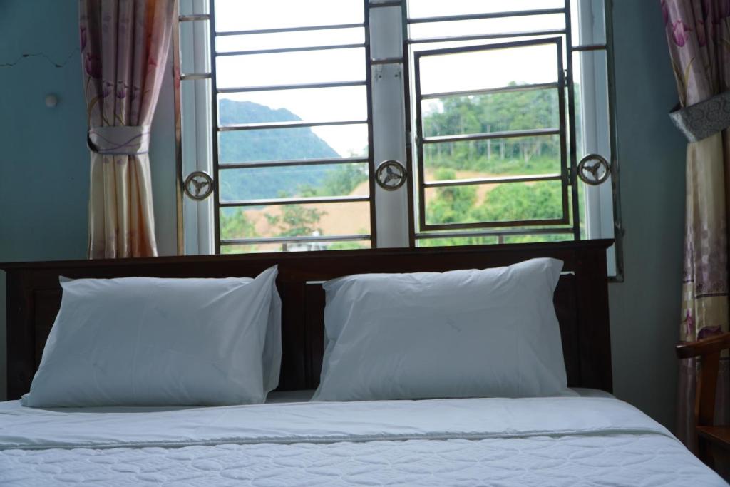 Local Ha Giang Hotel