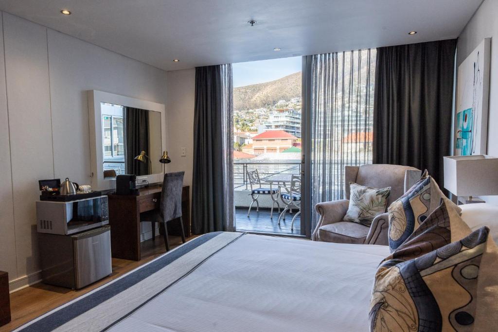 Newkings Boutique Hotel - Tap to explore photos