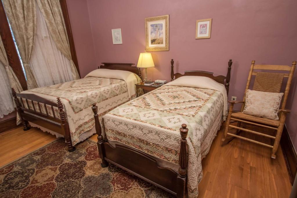 Семейный (Семейный суперлюкс), The Edgewater Hotel