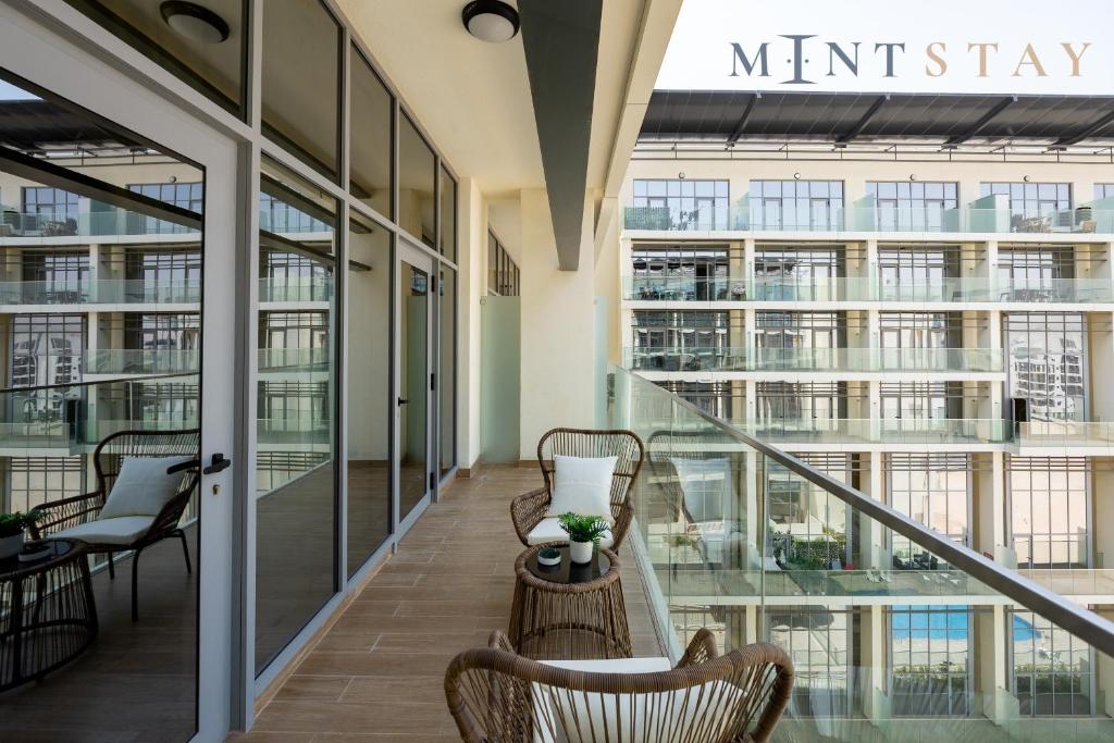 Oasis 2, Masdar City, Abu Dhabi - Mint Stay photo 2