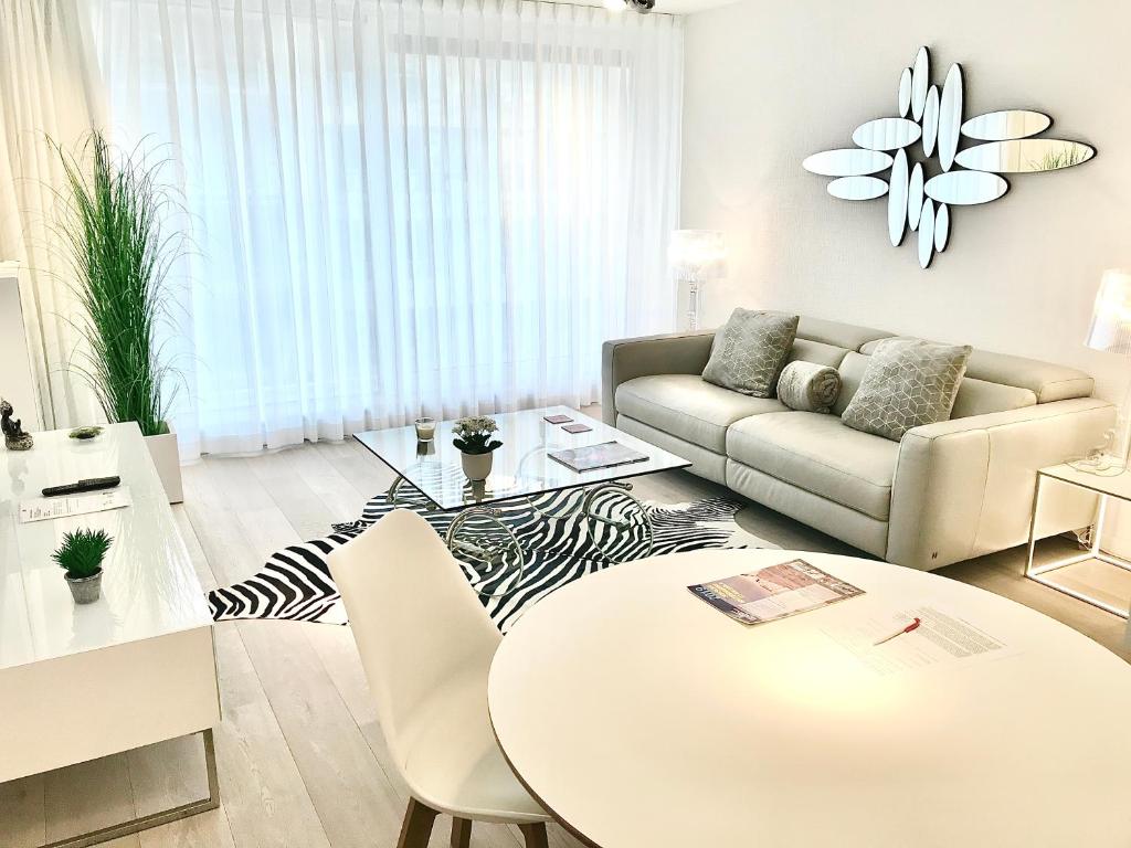 Luxury Suite Koksijde 402 Adult only photo 1