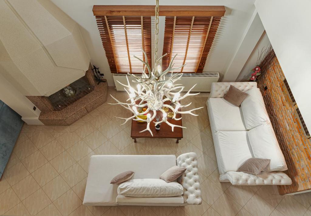 Vintage Suites Trikala - Tap to explore photos