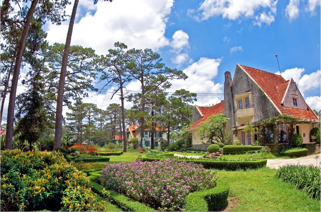 Dalat Cadasa Resort