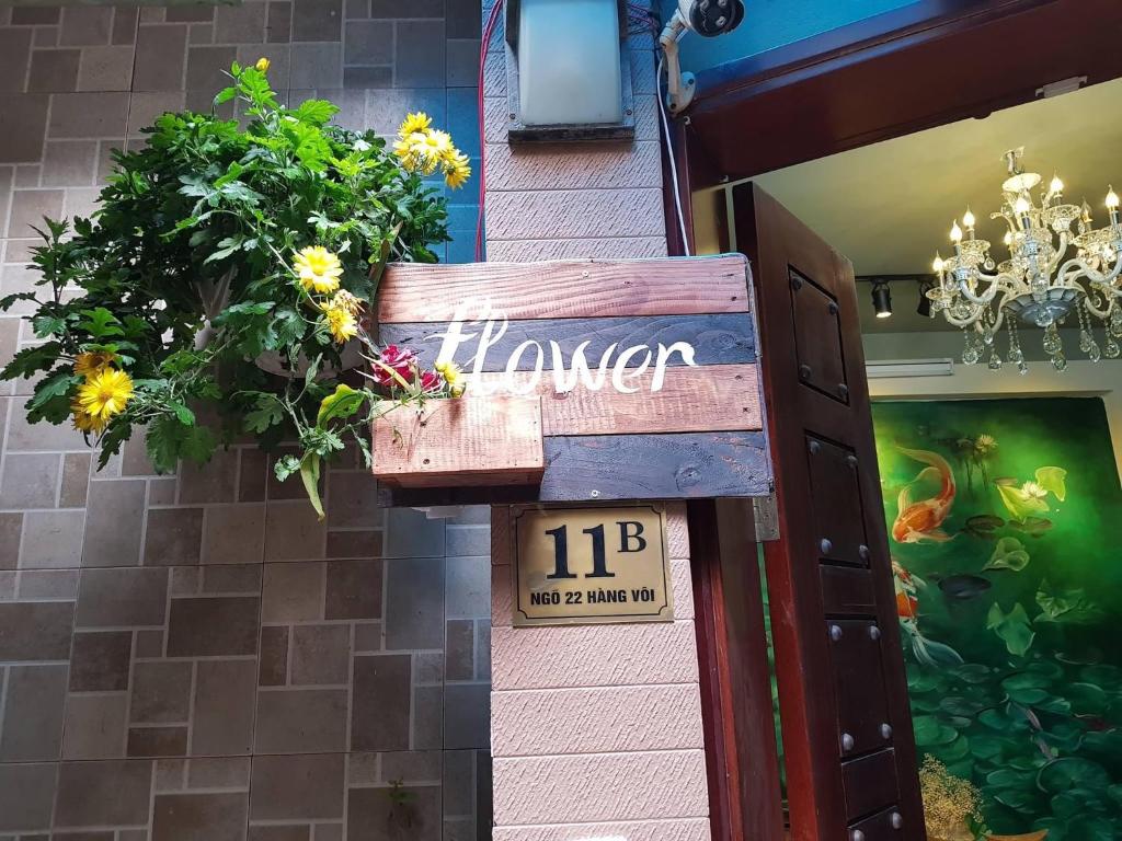Flower Hostel