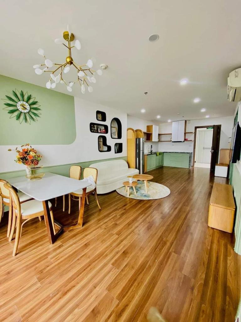 Mộc Trà's GD2803 View Cầu Bãi Cháy