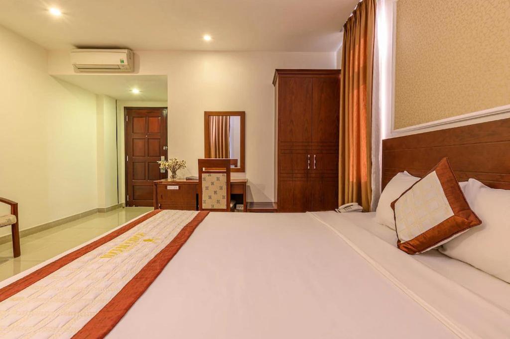 Lychee Hotel