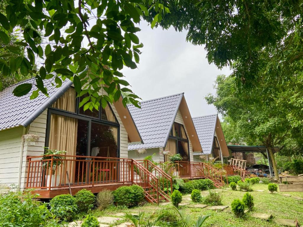 Chú Thiện Homestay and Camping