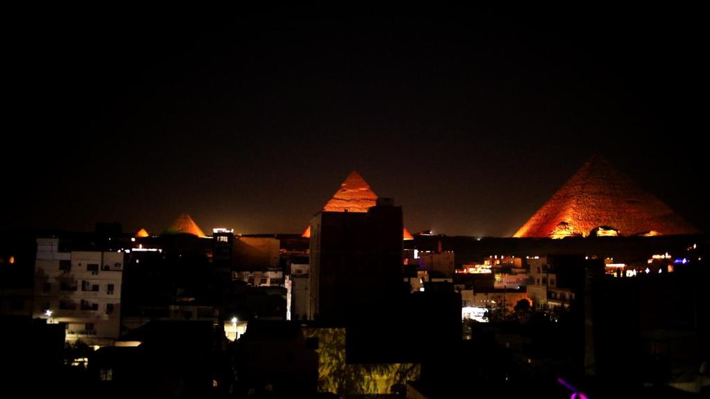 Pyramids Temple Guest House - Tap to explore photos