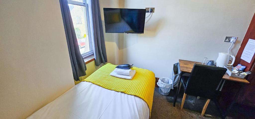 mySTAYINN Melrose Villa - Tap to explore photos
