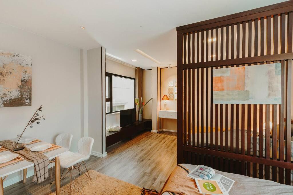 2 Beds Apartment - Elevator- nearby Old Quarter