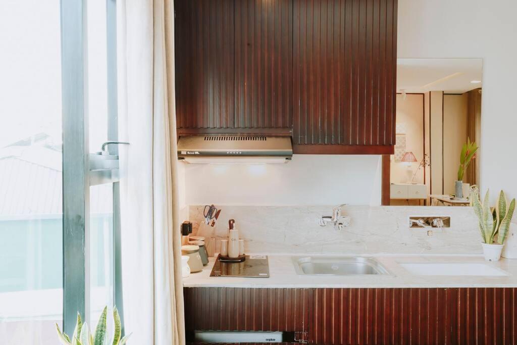 2 Beds Apartment - Elevator- nearby Old Quarter