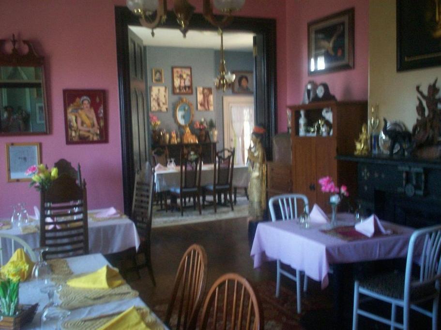 Ubon Thai Victorian Inn & Restaurant photo 4