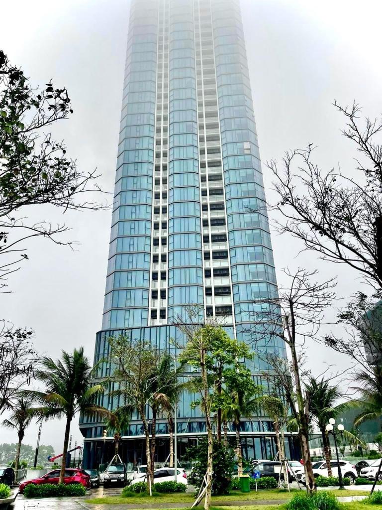 Alacarte Sen Đá Hạ Long