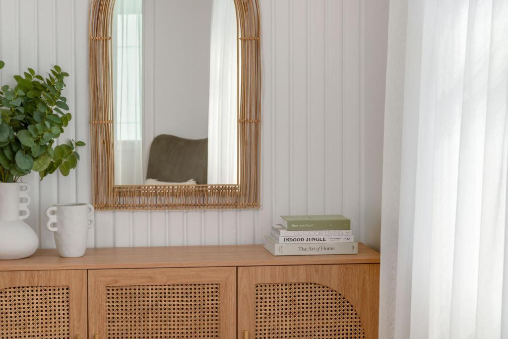 Fairways 14 - spacious home in town centre photo 3