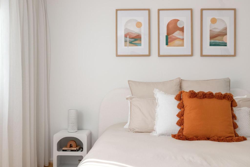 Fairways 14 - spacious home in town centre photo 1