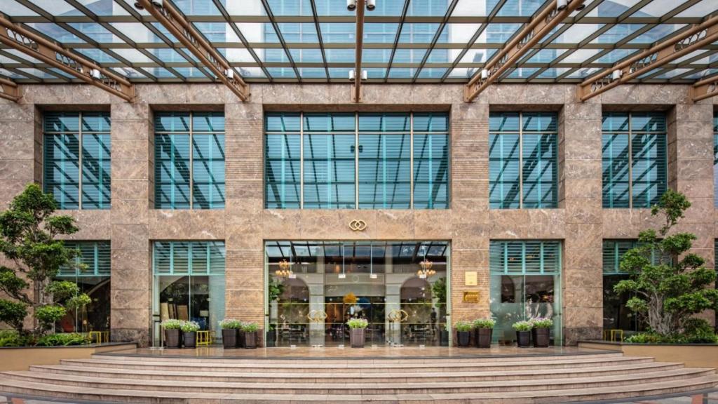 Khách Sạn Sofitel Saigon Plaza 