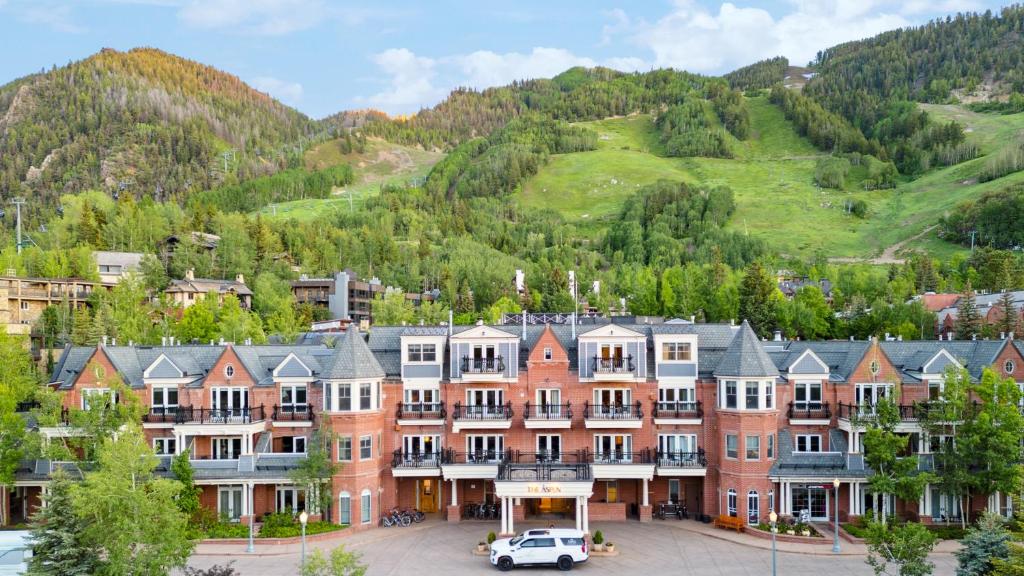 The Aspen Mountain Residences image