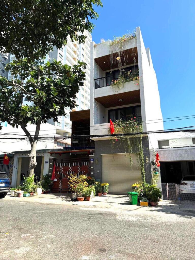 Lucky Villa Vũng Tàu - Có Hồ Bơi Trong Nhà
