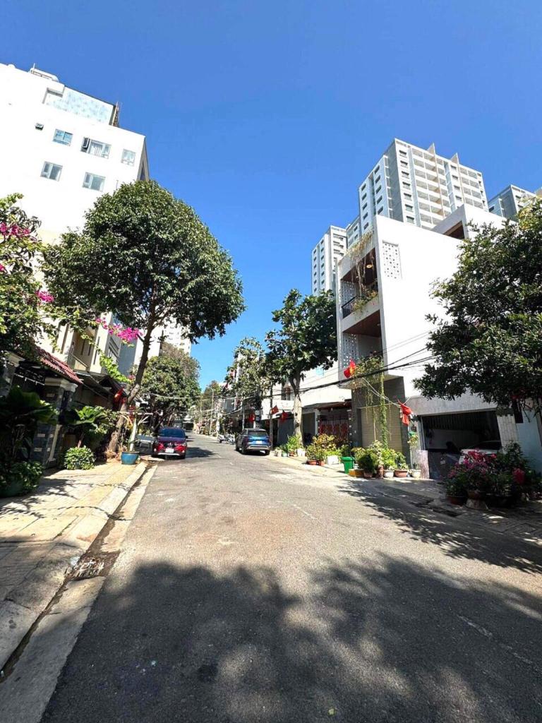 Lucky Villa Vũng Tàu - Có Hồ Bơi Trong Nhà