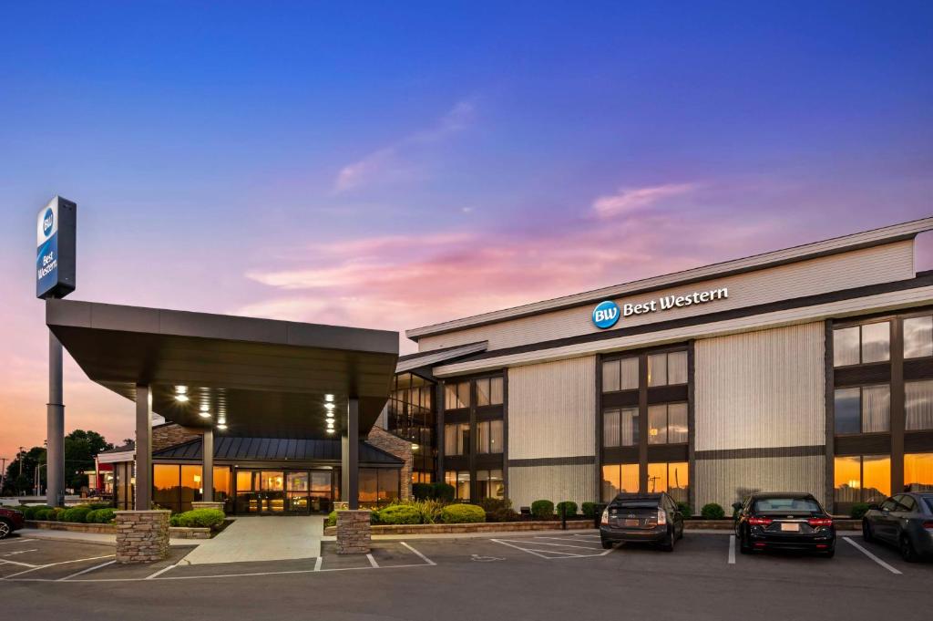 Best Western Ashbury Inn image