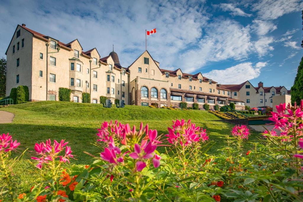 Digby Pines Golf Resort and Spa - Tap to explore photos