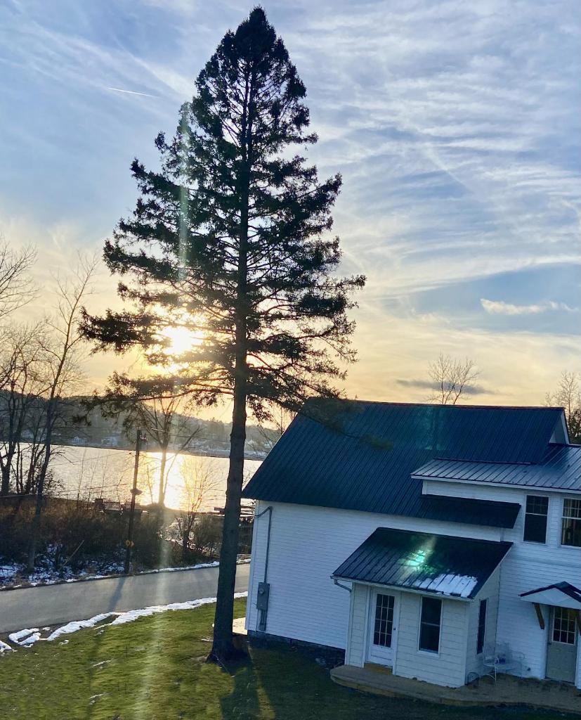 Beach House - Lake Memphremagog image