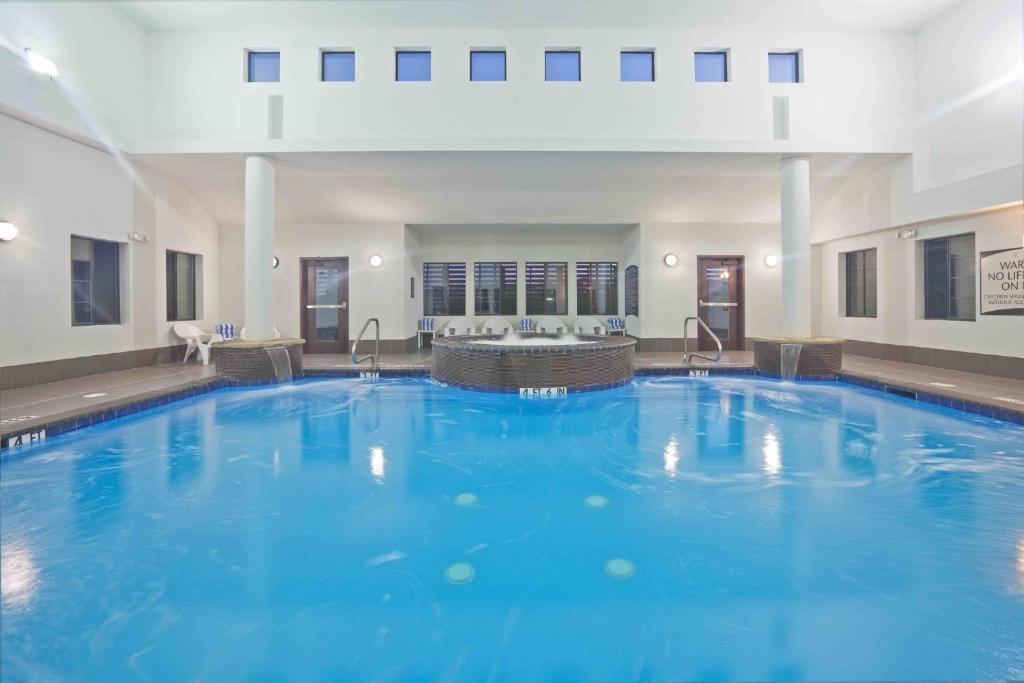 Staybridge Suites Plano - Richardson Area, an IHG Hotel image