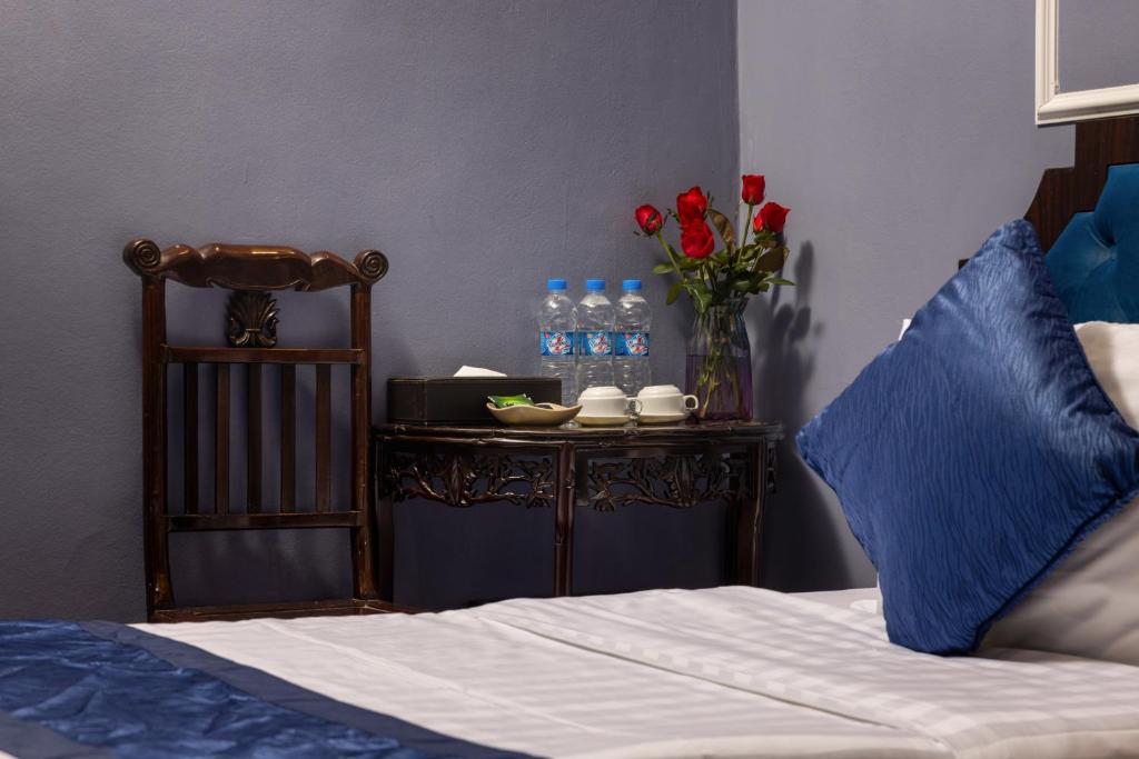 Hanoi Walking Street Hotel