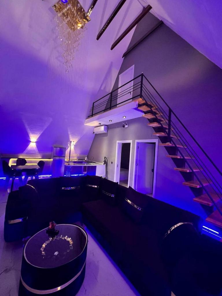 Riverside Gabala Aframe Villa photo 4