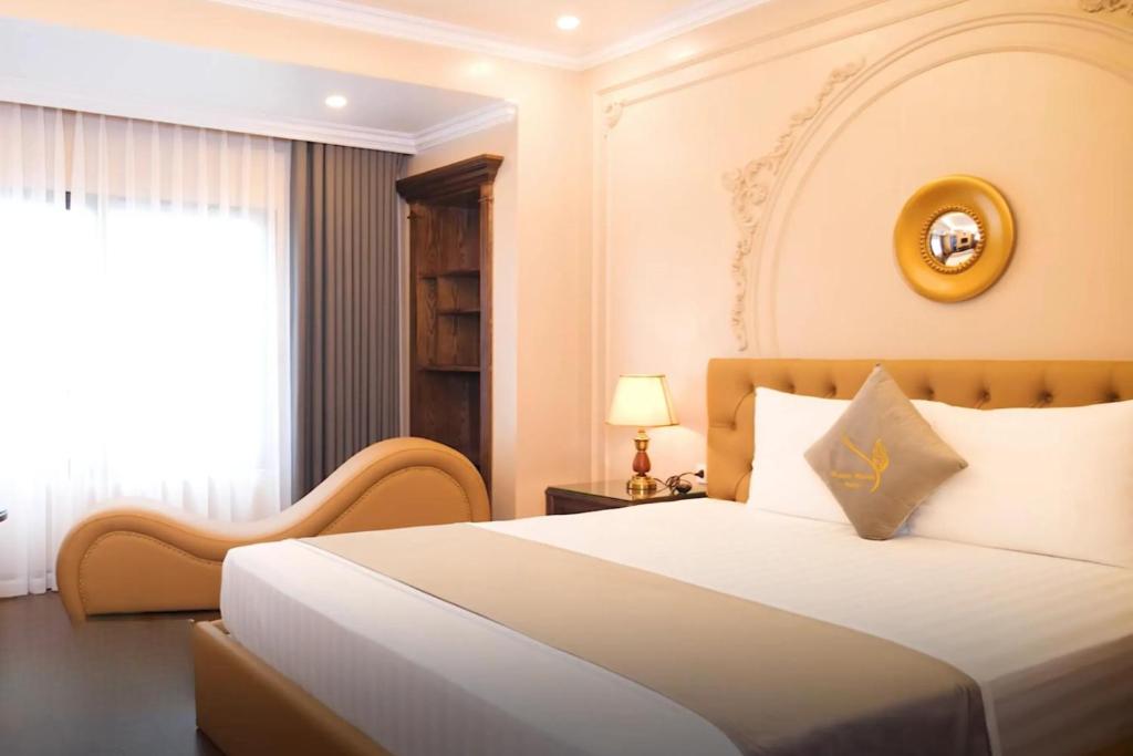Phượng Hoàng Hotel